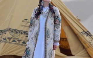 藏汉服装穿搭，藏汉服装穿搭图片