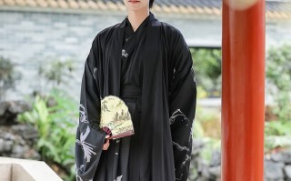 旗袍汉服古装男生穿搭，旗袍汉服古装男生穿搭图片